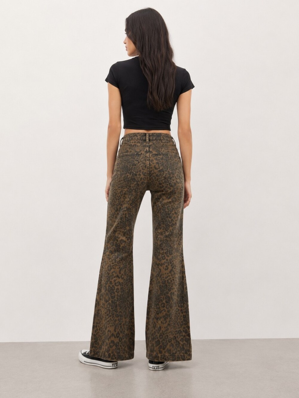 Aelfric Eden NWT Brown Leopard Print Flare Jeans Size 26 - Picture 2 of 12